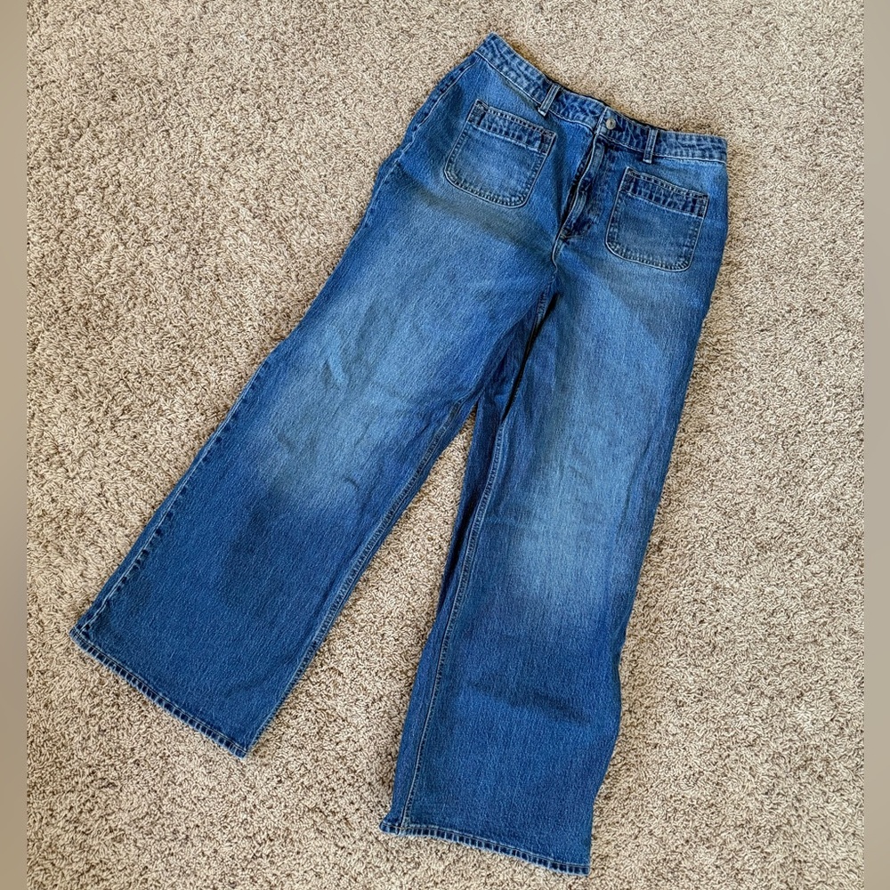 Free Assembly wide leg jeans